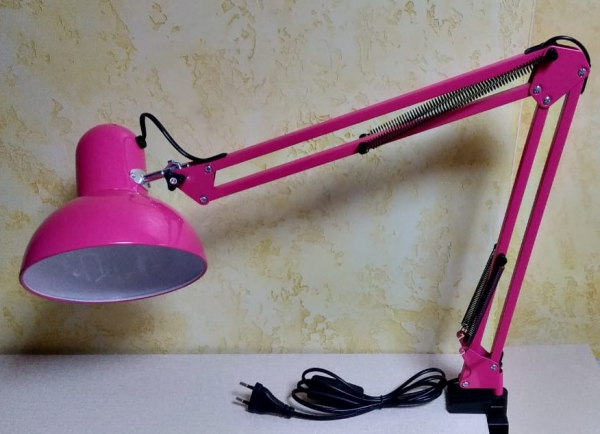 Маникюрная настольная лампа (розовая)