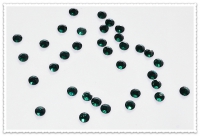 Камни Сваровски зеленые "SS8" - 2,5 мм (в наборе 100 штук)
